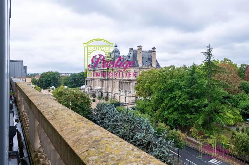 Appartement - 94 m² - 4 pièces