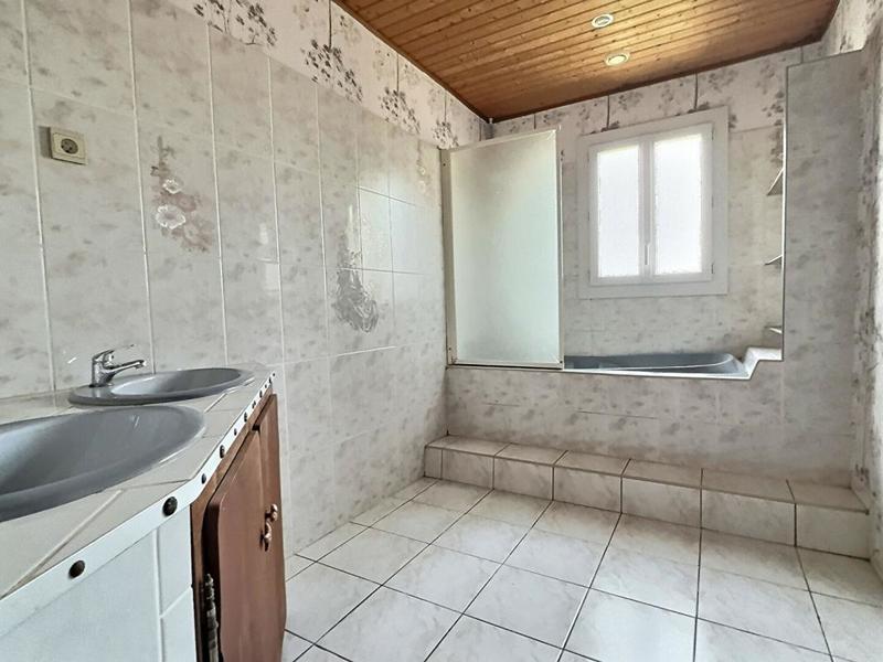 Maison - 115 m² - 6 pièces