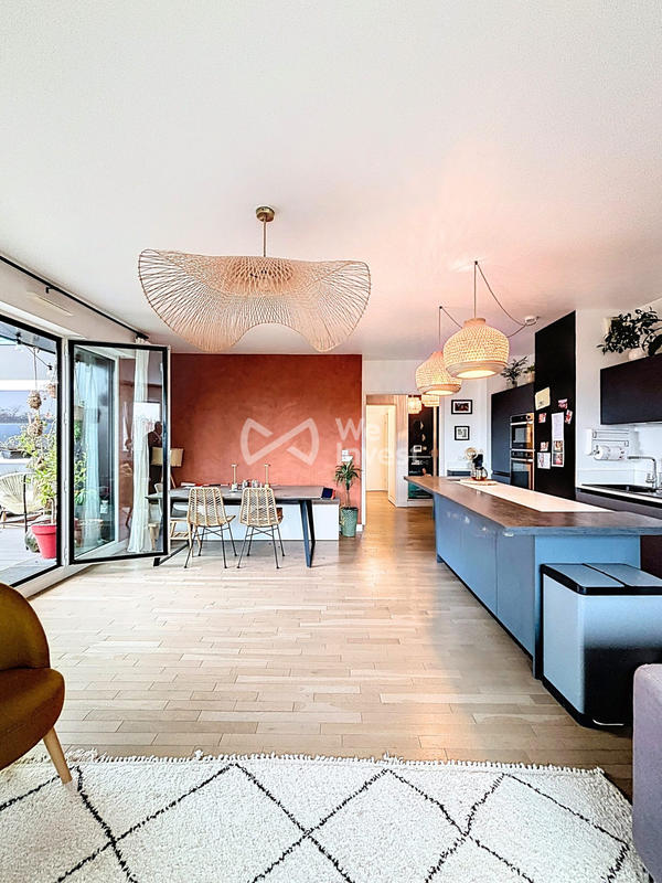 Appartement - 100 m² - 4 pièces