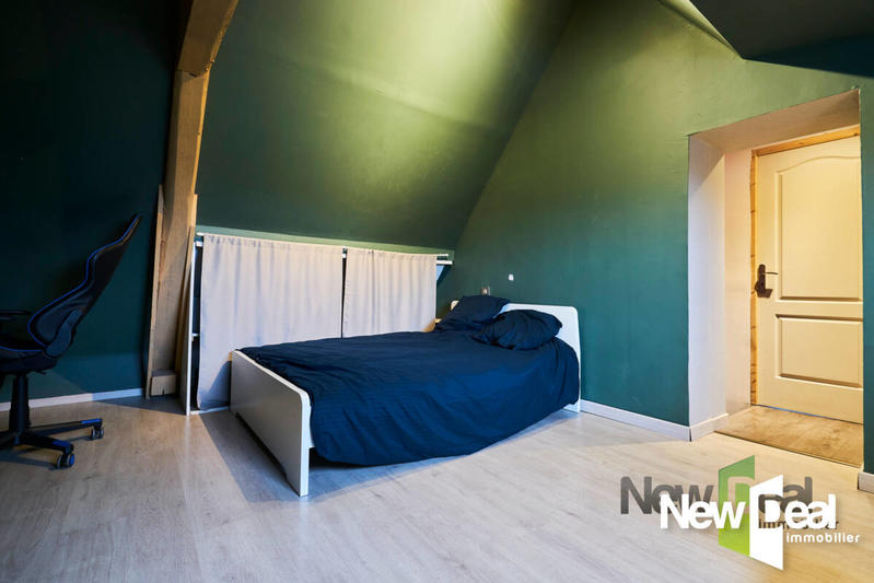 Maison - 200 m² - 6 pièces