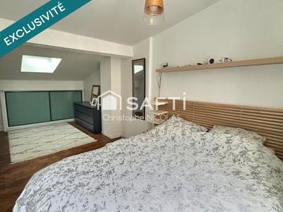 Maison - 111 m² - 4 pièces