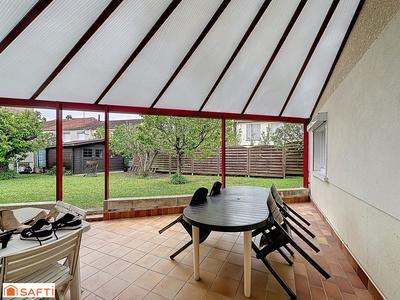 Maison - 152 m² - 7 pièces