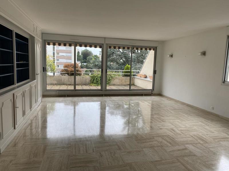 Appartement - 160 m² - 7 pièces