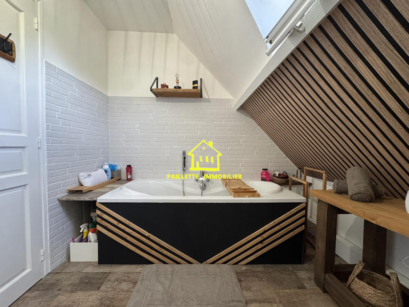 Maison - 170 m² - 5 pièces