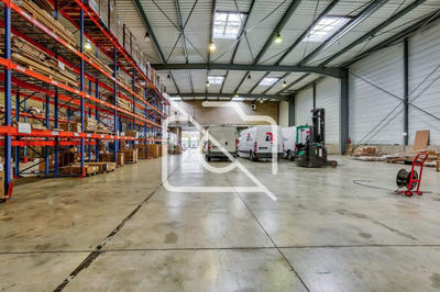 Entrepôt - 1 998 m²