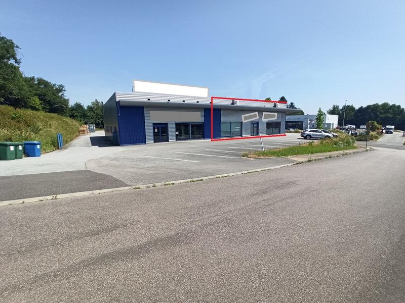 Local commercial - 440 m²