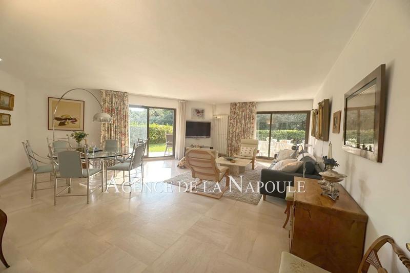 Appartement - 107 m² - 4 pièces