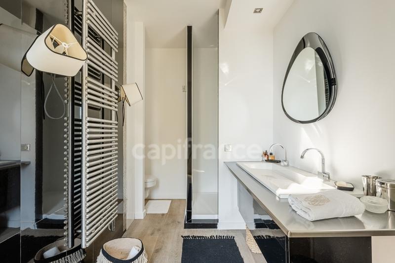 Maison - 192 m² - 6 pièces