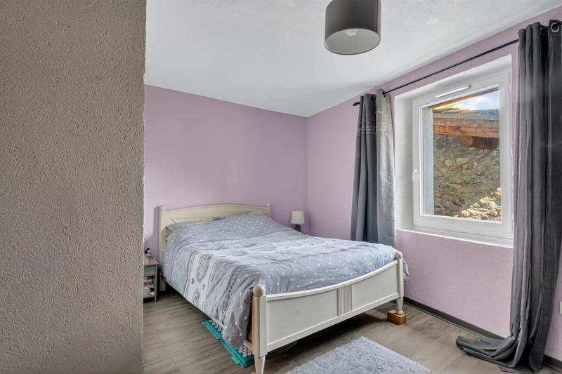 Maison chambre d'hôtes - 438 m² - 12 pièces