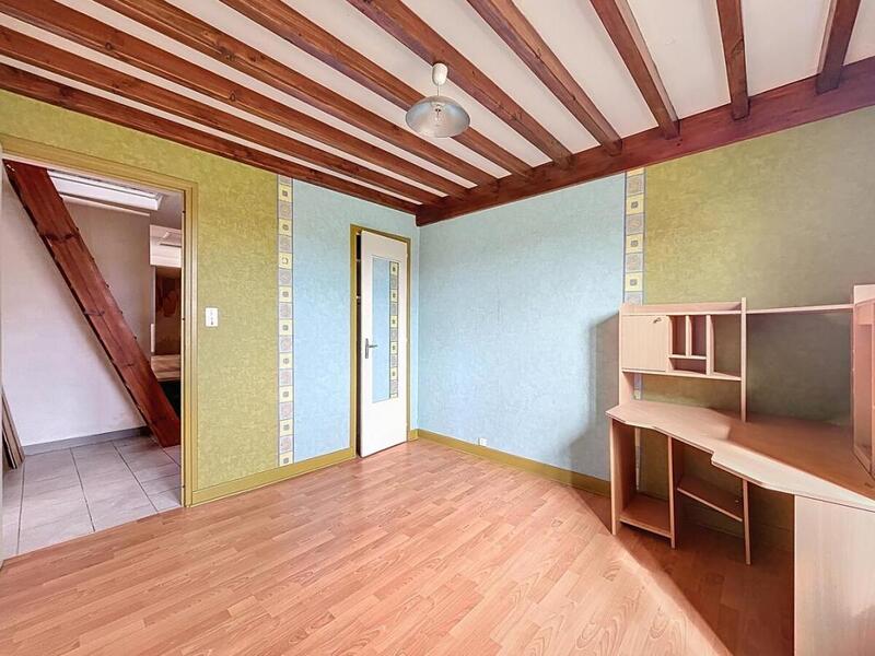 Maison - 103 m² - 5 pièces