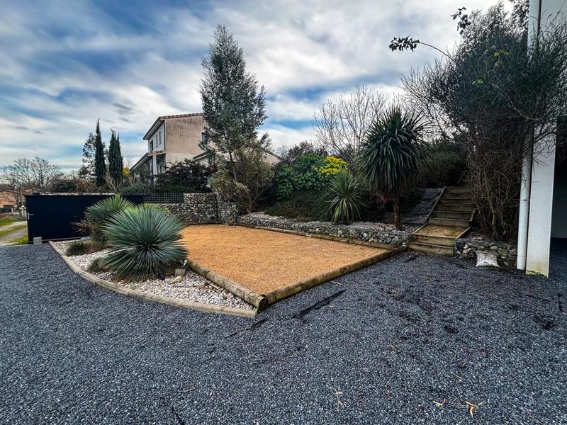 Villa - 200 m² - 6 pièces