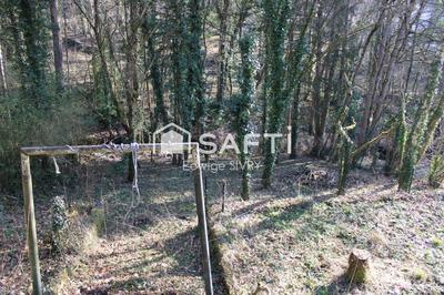 Maison - 186 m² - 9 pièces