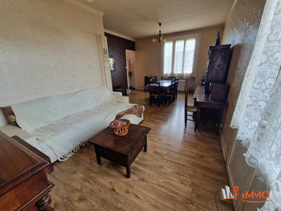 Maison - 152 m² - 7 pièces