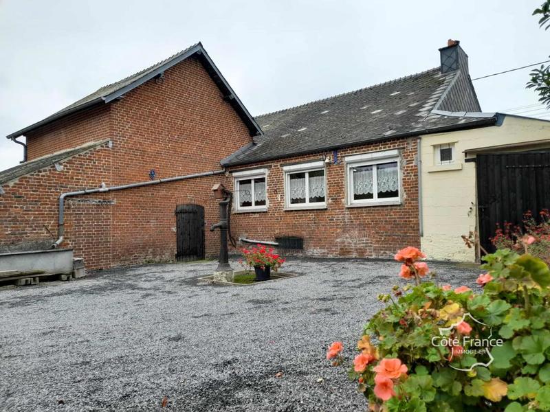 Maison - 93 m² - 4 pièces