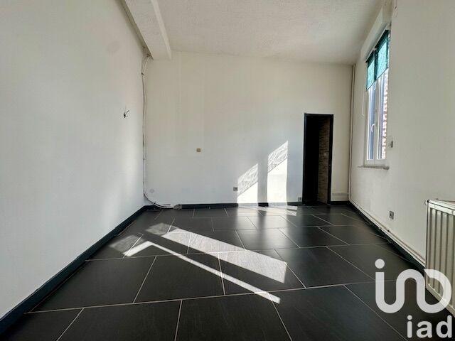 Maison - 208 m² - 6 pièces