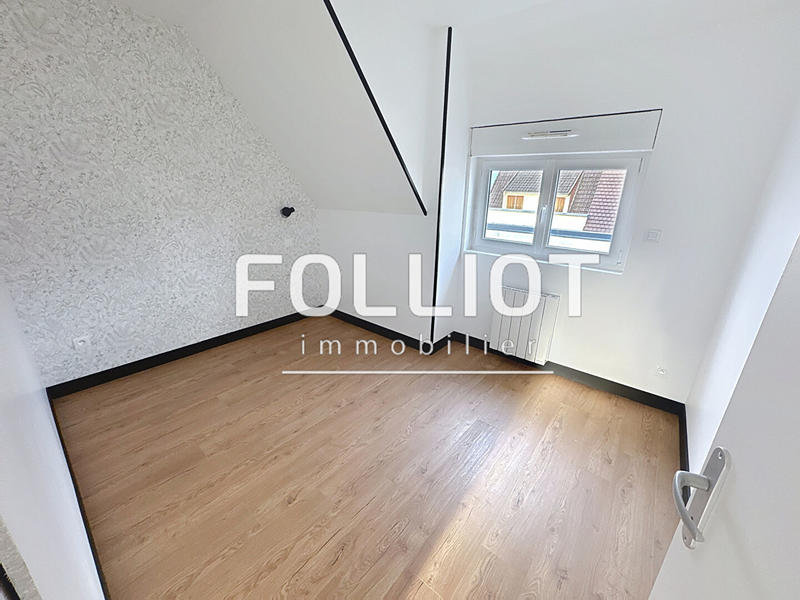 Maison - 106 m² - 6 pièces