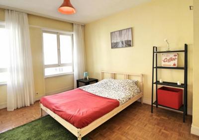 Chambre - 15 m² - 4 pièces