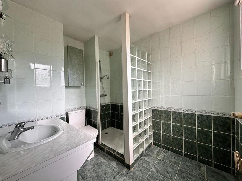 Maison - 142 m² - 7 pièces