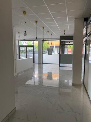 Local commercial - 86 m²
