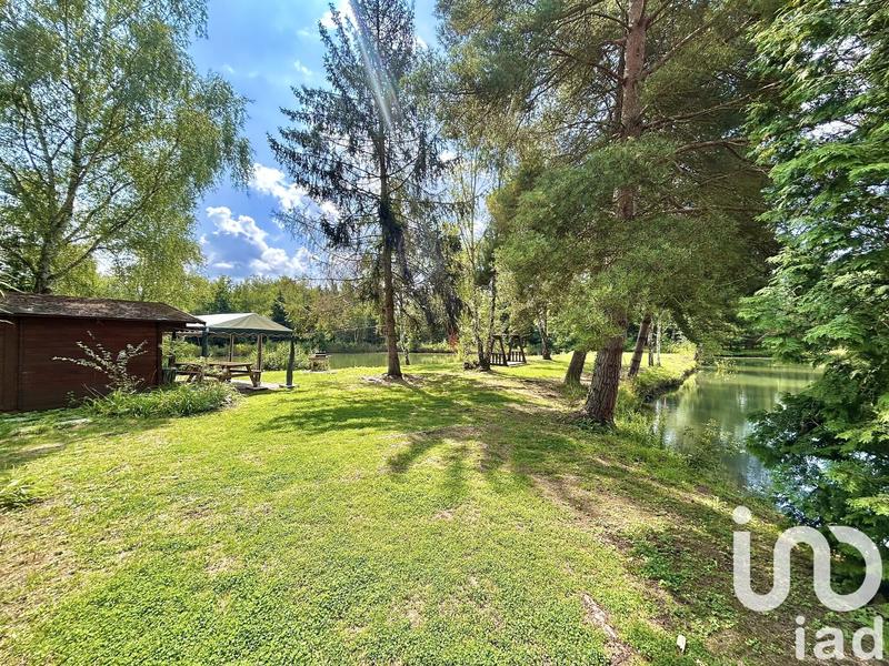 Terrain - 10 393 m²