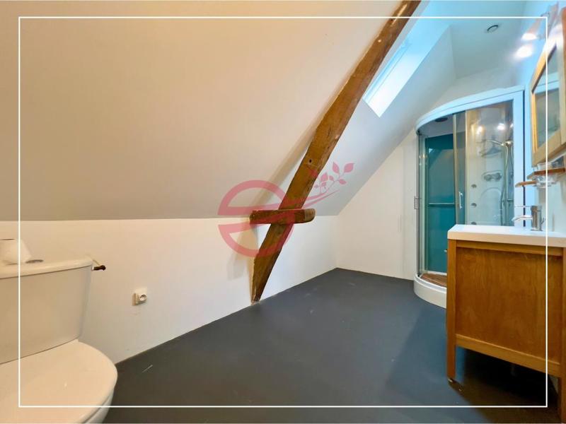 Maison - 158 m² - 7 pièces