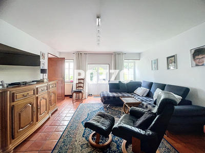 Maison - 272 m² - 7 pièces