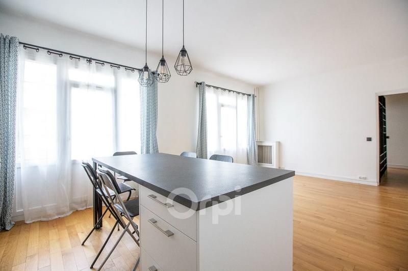 Appartement - 65 m² - 2 pièces