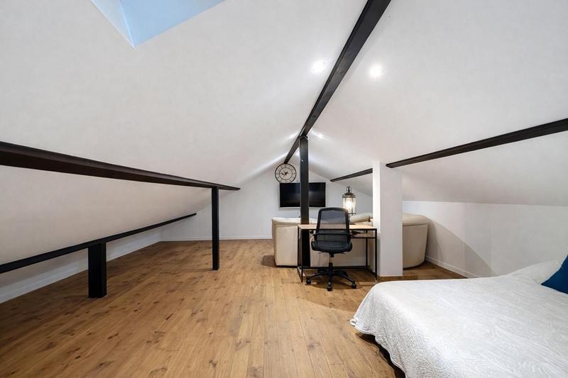 Maison - 99 m² - 5 pièces