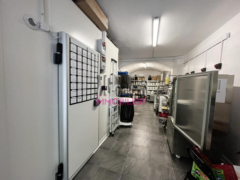 Fonds de commerce - 39 m²