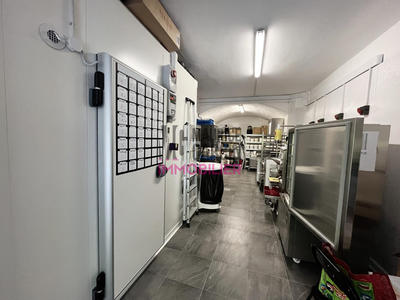 Fonds de commerce - 39 m²