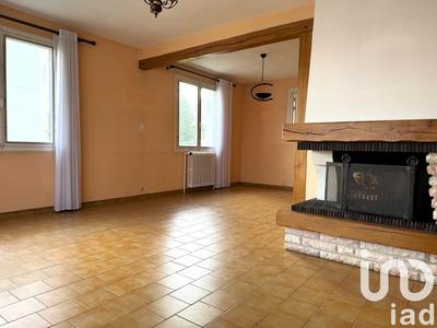 Maison - 96 m² - 5 pièces