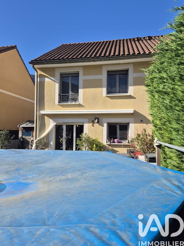 Maison - 88 m² - 4 pièces