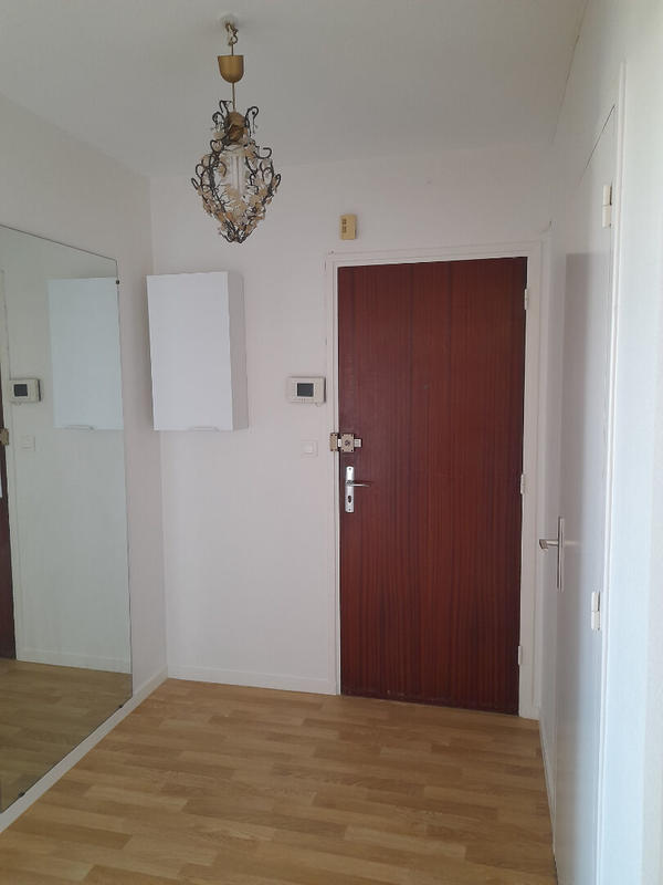 Appartement - 79 m² - 3 pièces