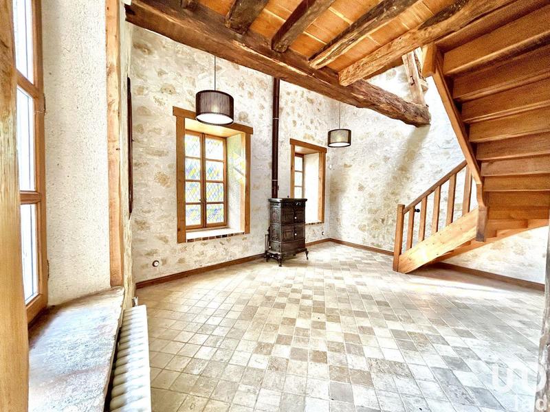 Maison - 167 m² - 6 pièces