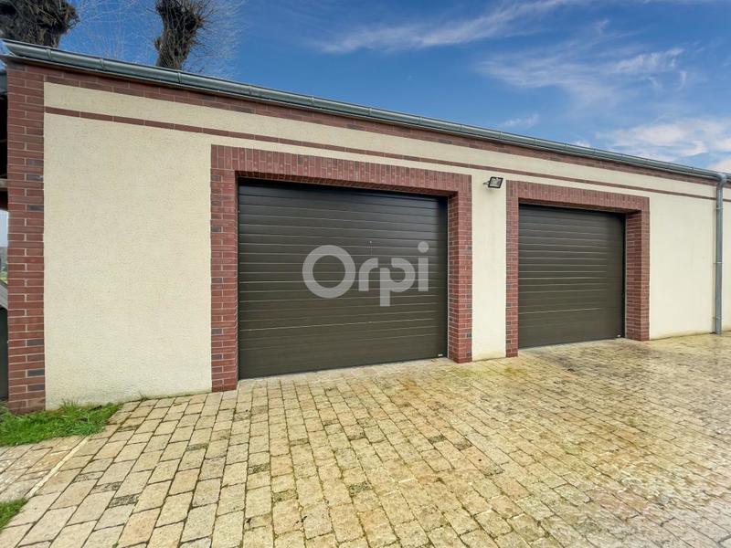 Maison - 237 m² - 6 pièces