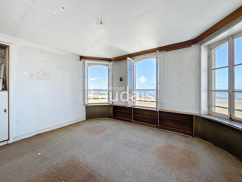 Maison - 152 m² - 7 pièces