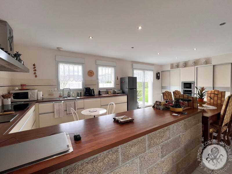 Maison - 167 m² - 4 pièces