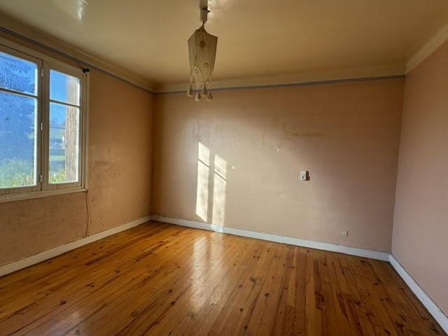 Maison - 139 m² - 6 pièces