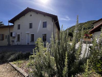 Maison - 137 m² - 5 pièces