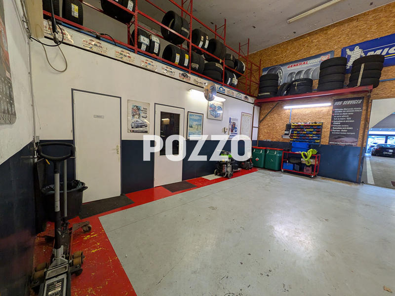 Local commercial - 770 m²