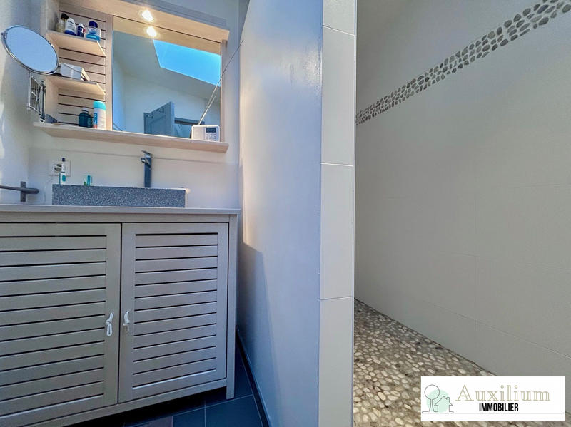 Maison ancienne - 196 m² - 9 pièces