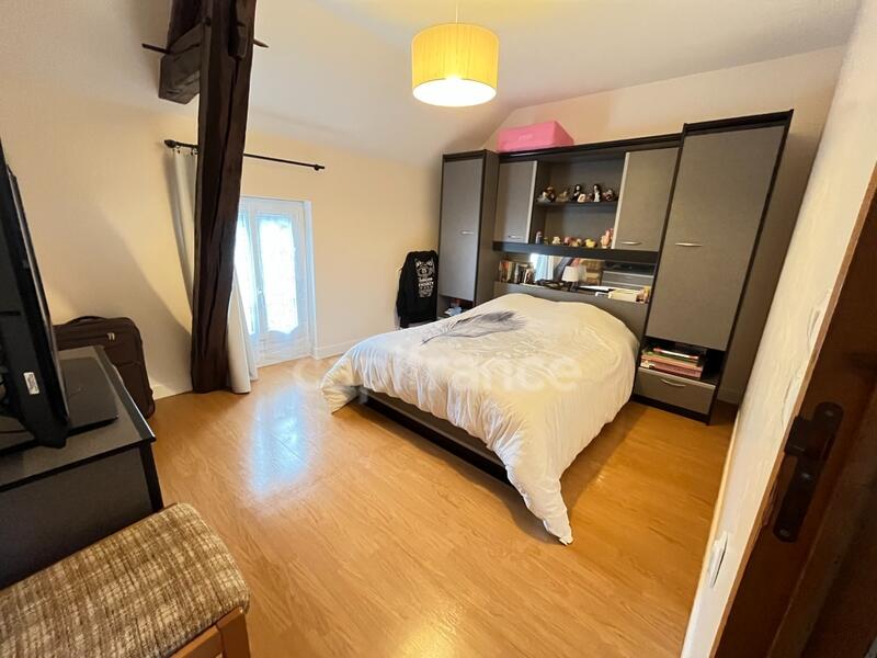 Maison - 122 m² - 6 pièces