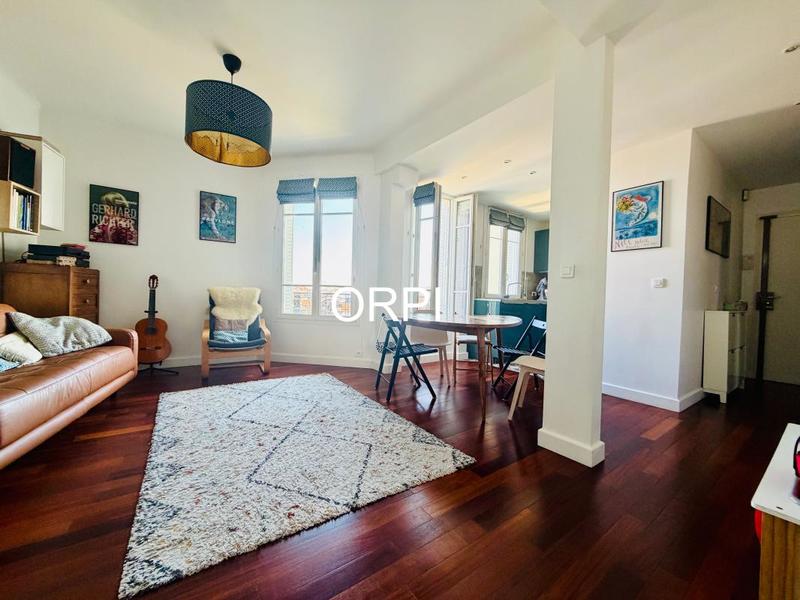 Appartement - 81 m² - 5 pièces