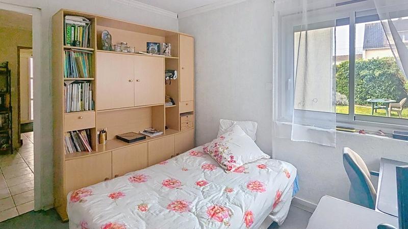 Maison - 205 m² - 7 pièces