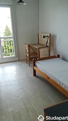 Chambre - 15 m² - 1 pièce