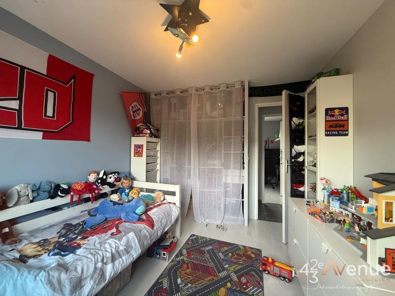 Maison - 98 m² - 5 pièces