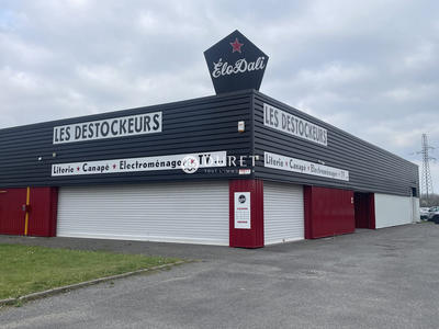 Local commercial - 325 m² - 1 pièce