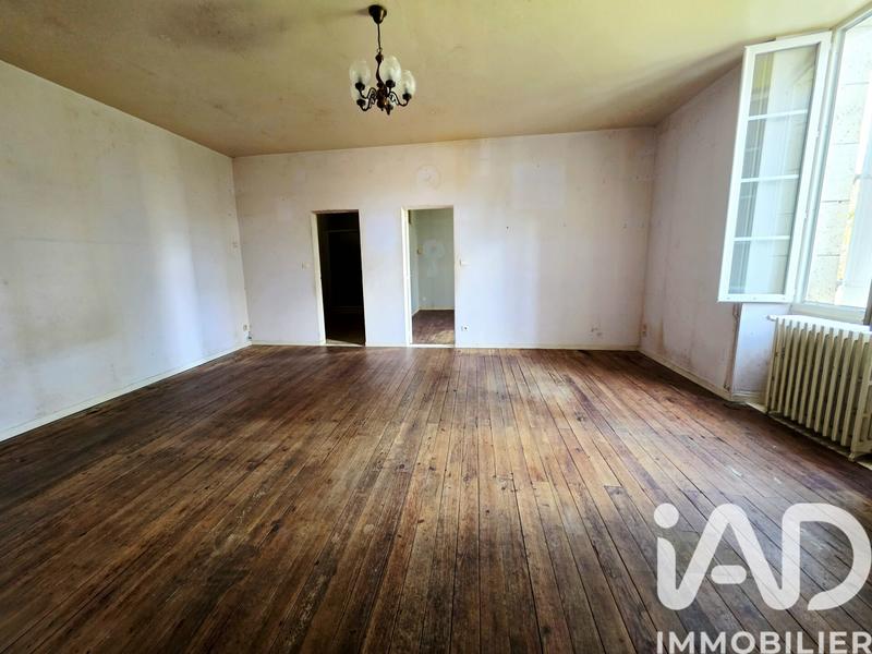 Maison de village - 153 m² - 9 pièces