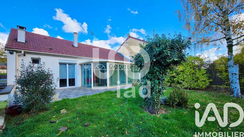 Maison - 99 m² - 4 pièces