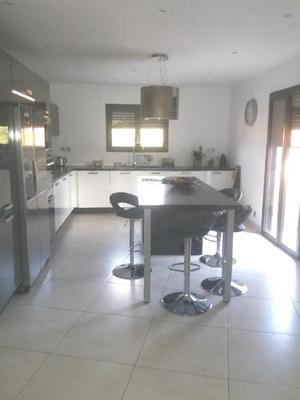 Maison - 185 m² - 6 pièces